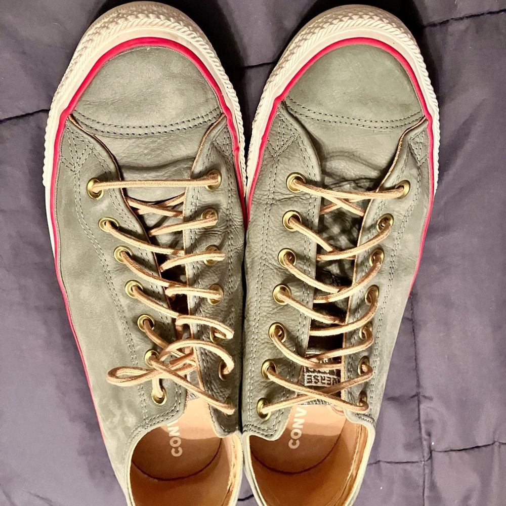 Men’s leather converse all star size 13